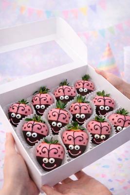 Lady Bugs Chocolate Dipped Strawberries