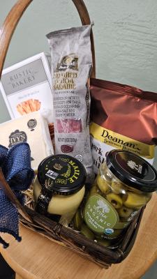 Charcuterie & Co. Gift Basket - WFS0753 – photo 3